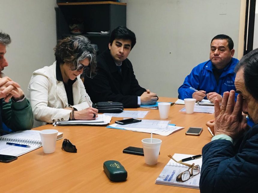 Finaliza mesa tripartita sobre despidos en cuenta Claro Chile y fallas en sistema GeoVictoria